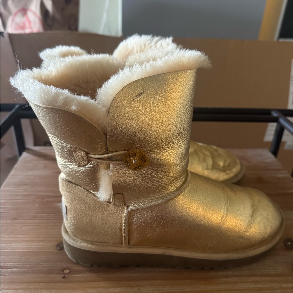 Ugg Bailey Button Boots Gold Women 7